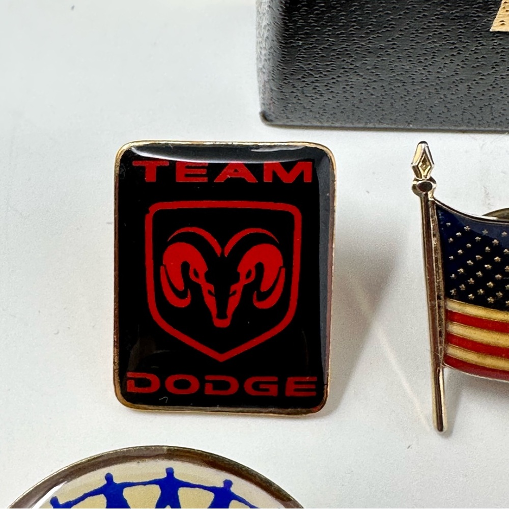 Vintage GM General Motors Tie Tac, American Flag, Team Dodge and UAW Pins - Picture 4 of 7